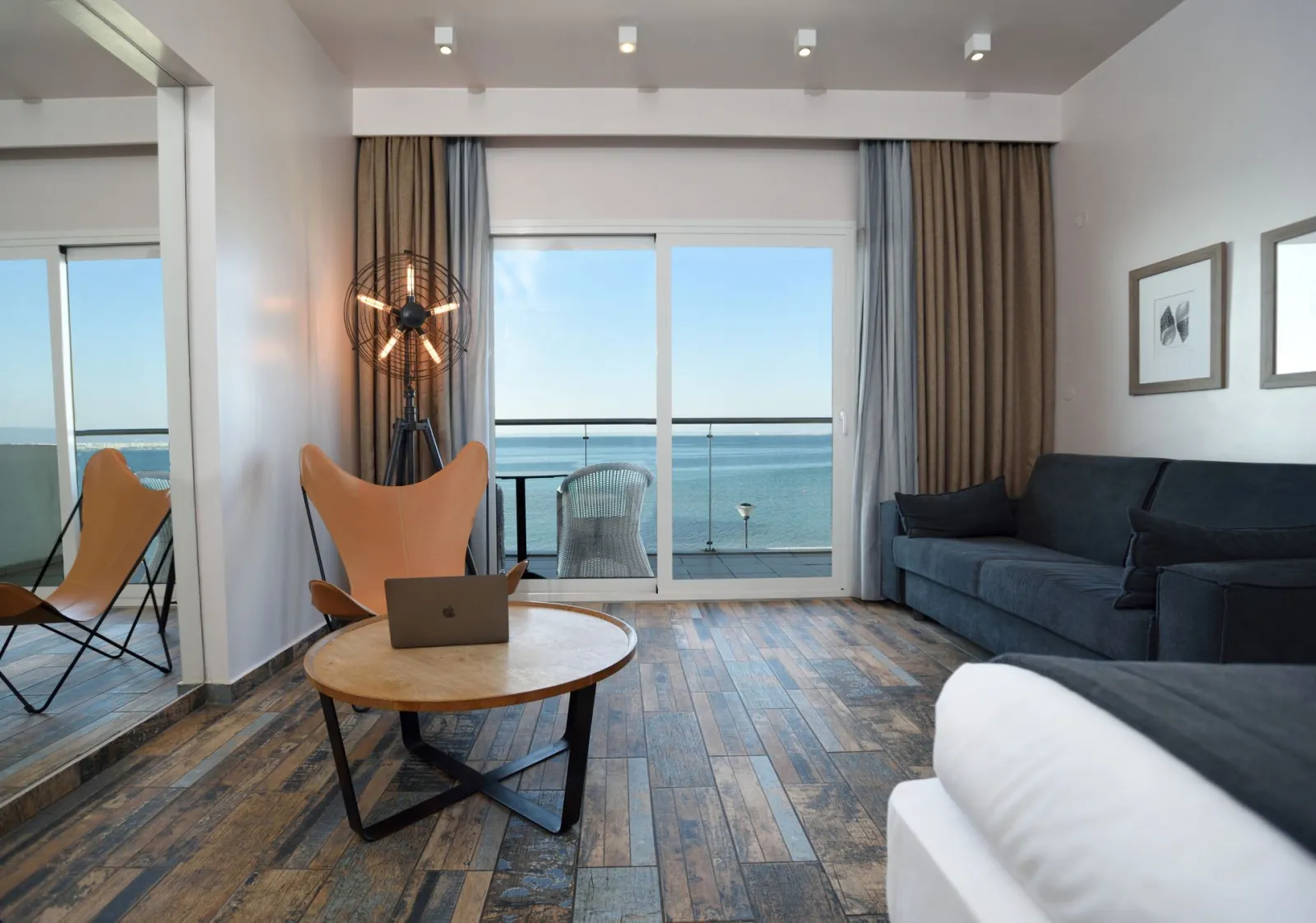 Golden Star City Resort, Perea, Grčka — HEPHAESTUS suite COCO-MAT with front sea view