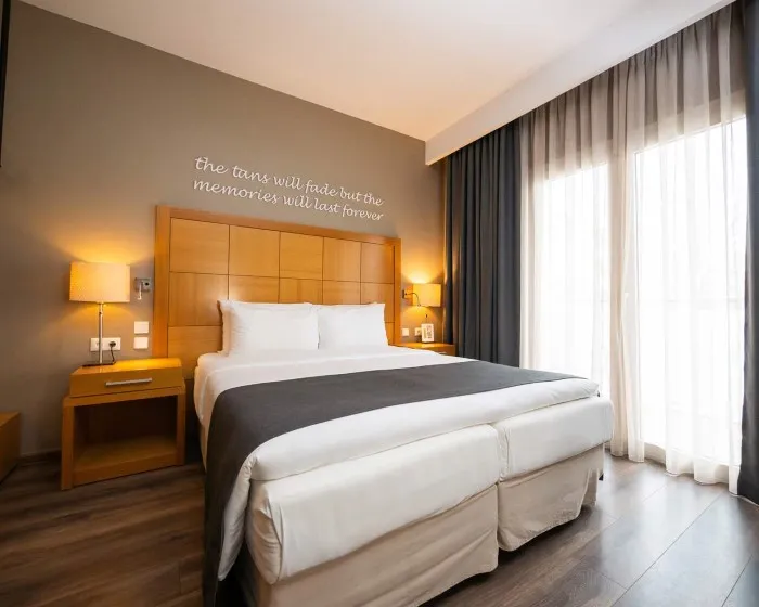 Golden Star City Resort, Perea, Grčka — Room Standard /TWIN or DBL Room Back View