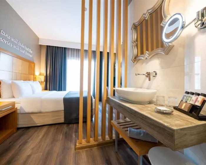 Golden Star City Resort, Perea, Grčka — Single Room Coco-mat Single Room Front Sea View