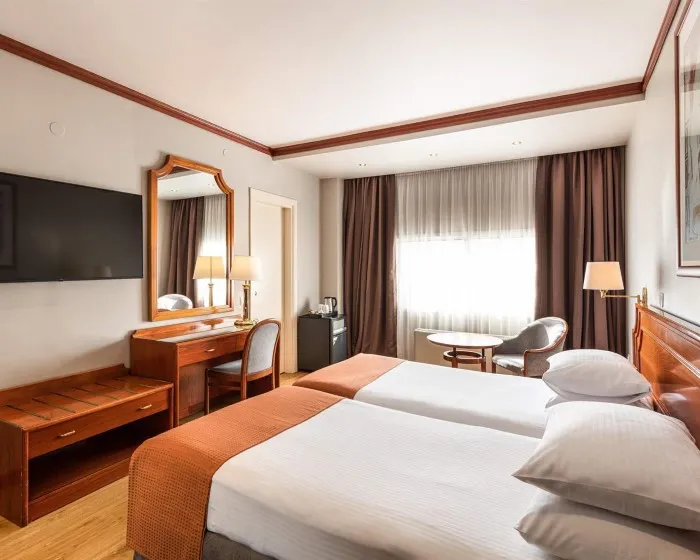 Holiday Inn Thessaloniki, AN IHG Hotel, Grčka — Single Room