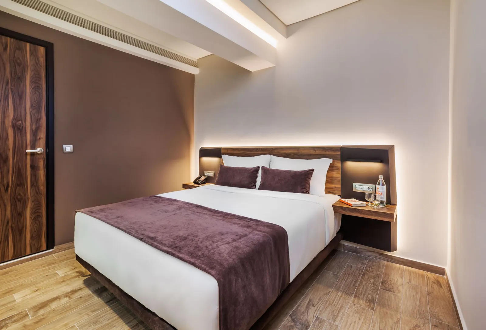 Imperial Plus | Urban Smart Hotel, Grčka — Budget (King Bed) Backyard View