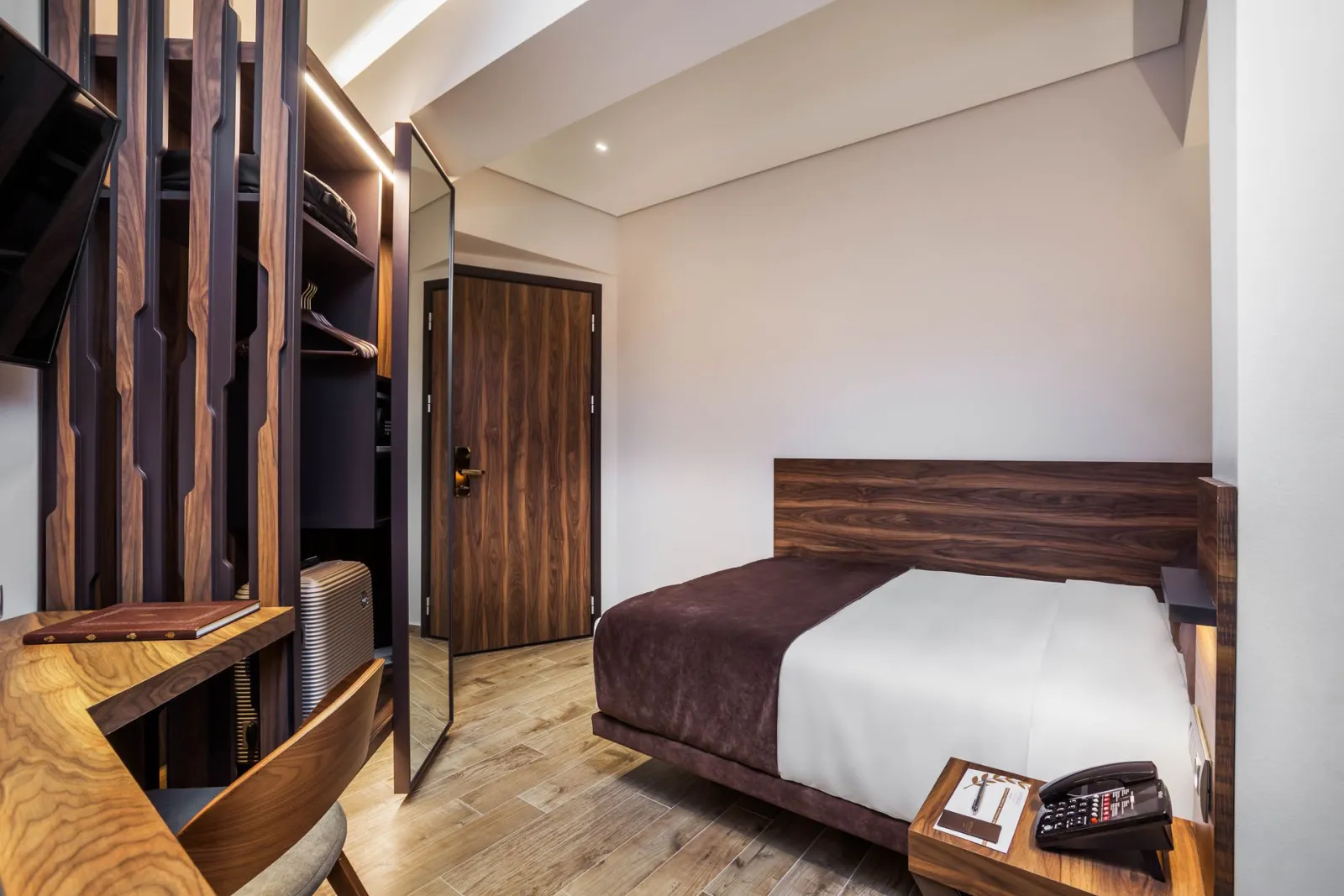 Imperial Plus | Urban Smart Hotel, Grčka — Budget Single Backyard View