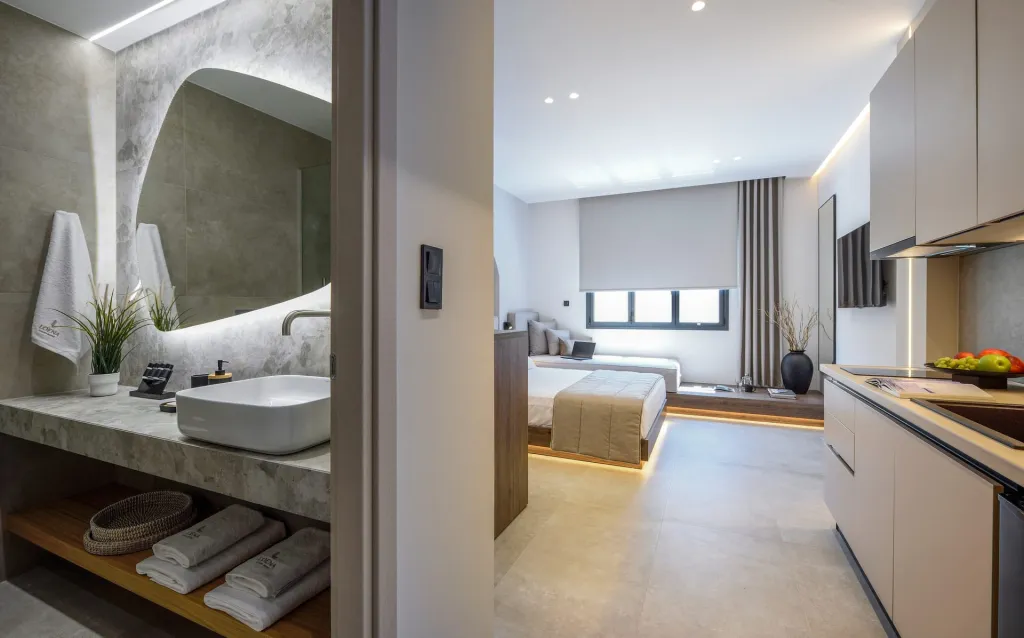 Loena Luxury Suites, Grčka