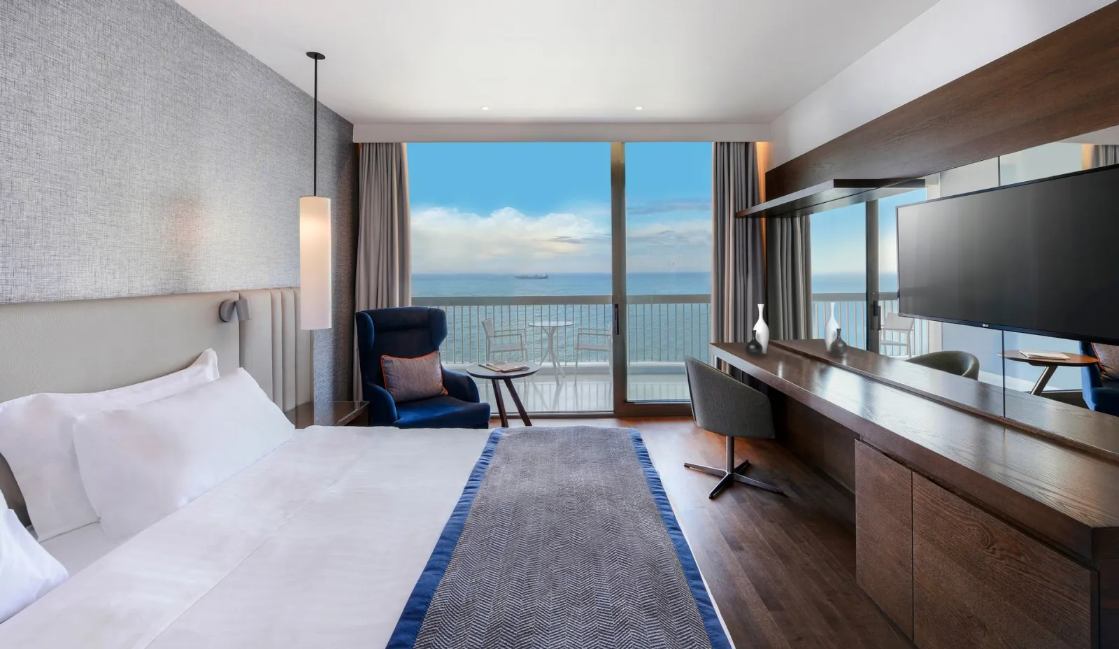 Makedonia Palace Hotel, Solun, Grčka — Executive Sea view room