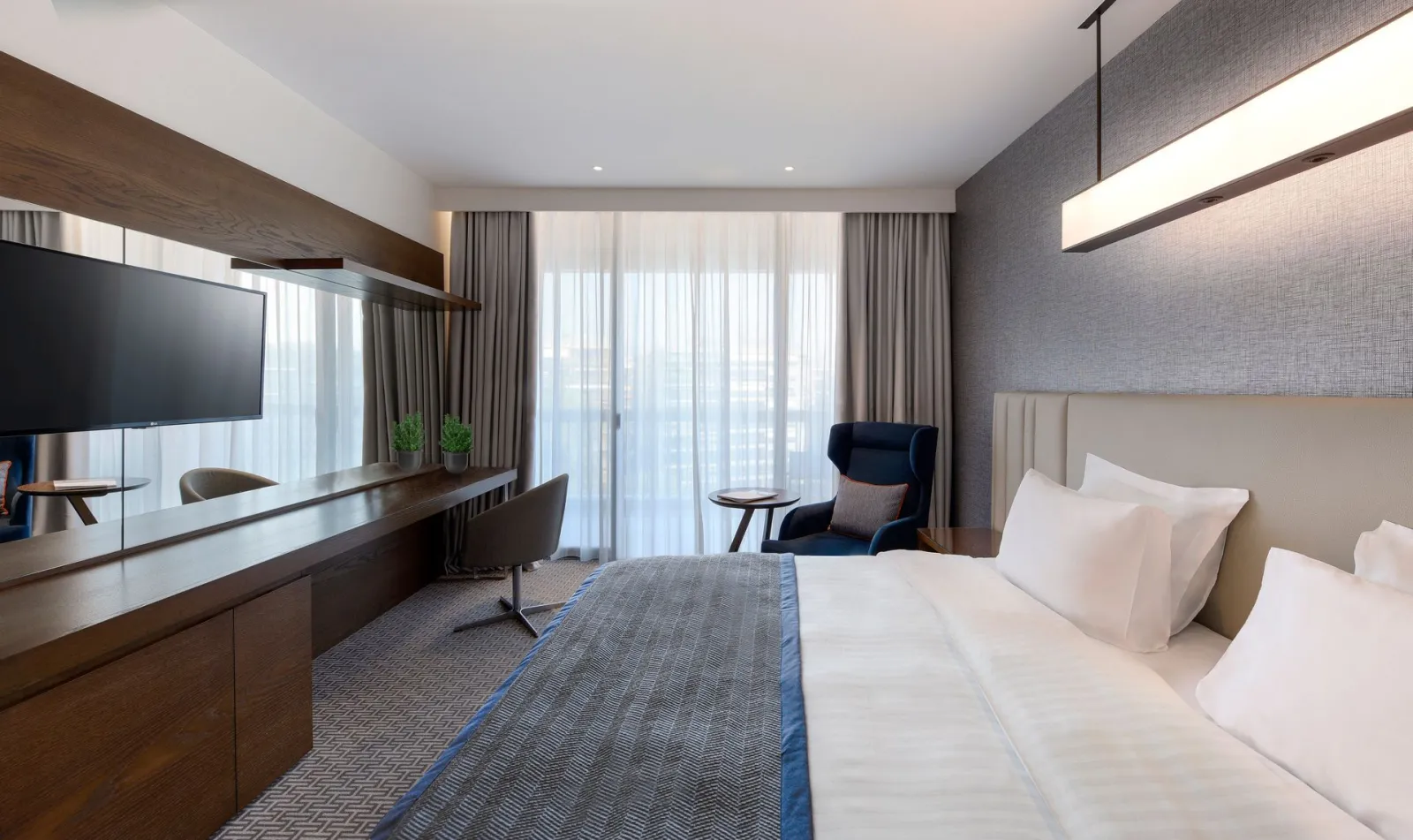 Makedonia Palace Hotel, Solun, Grčka — Premium City view room