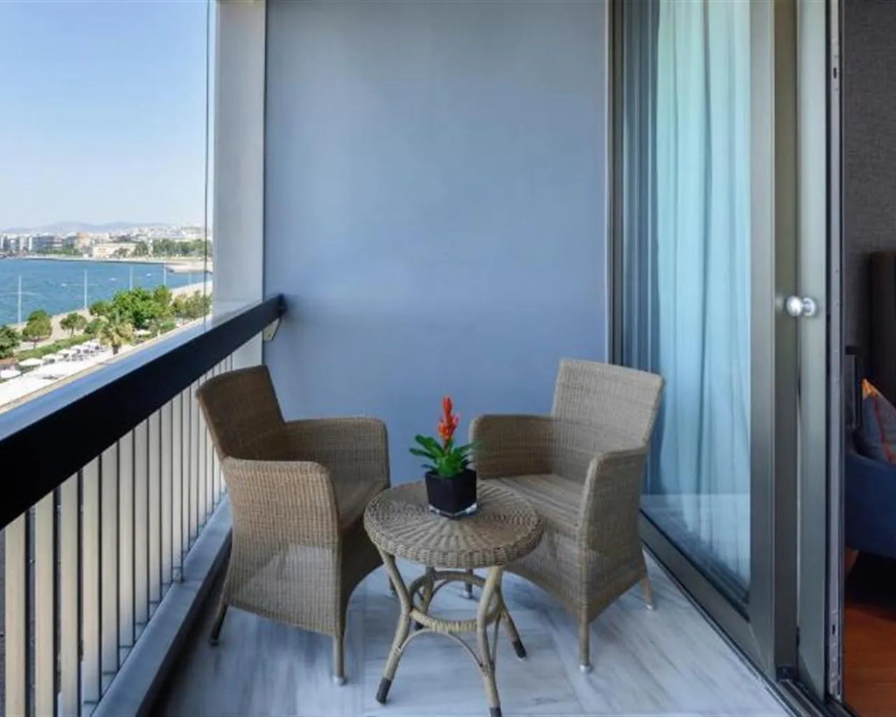 Makedonia Palace Hotel, Solun, Grčka — Suite Single Deluxe Sea View