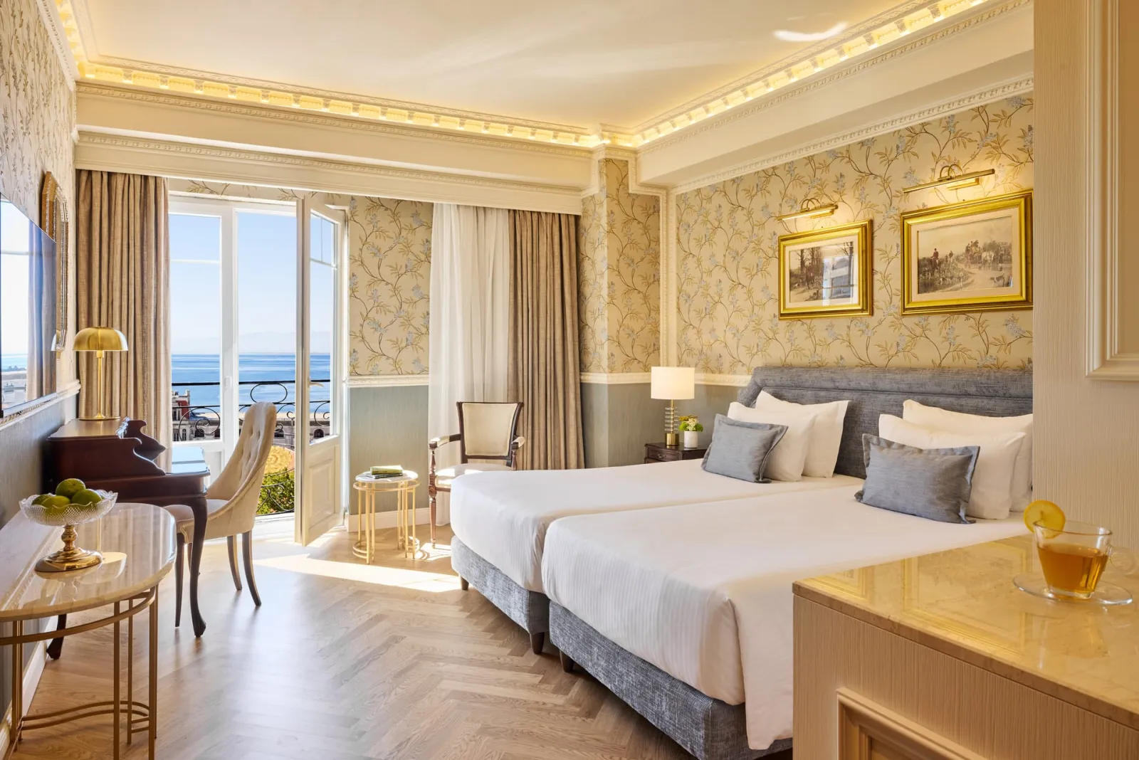 Mediterranean Palace Hotel, Grčka — Deluxe Twin Old Port View