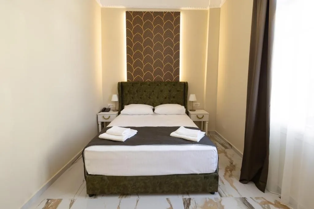 Modern Revival Luxury Hotel, Solun, Grčka — Single Room