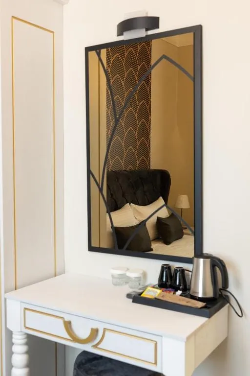 Modern Revival Luxury Hotel, Solun, Grčka — Single Room