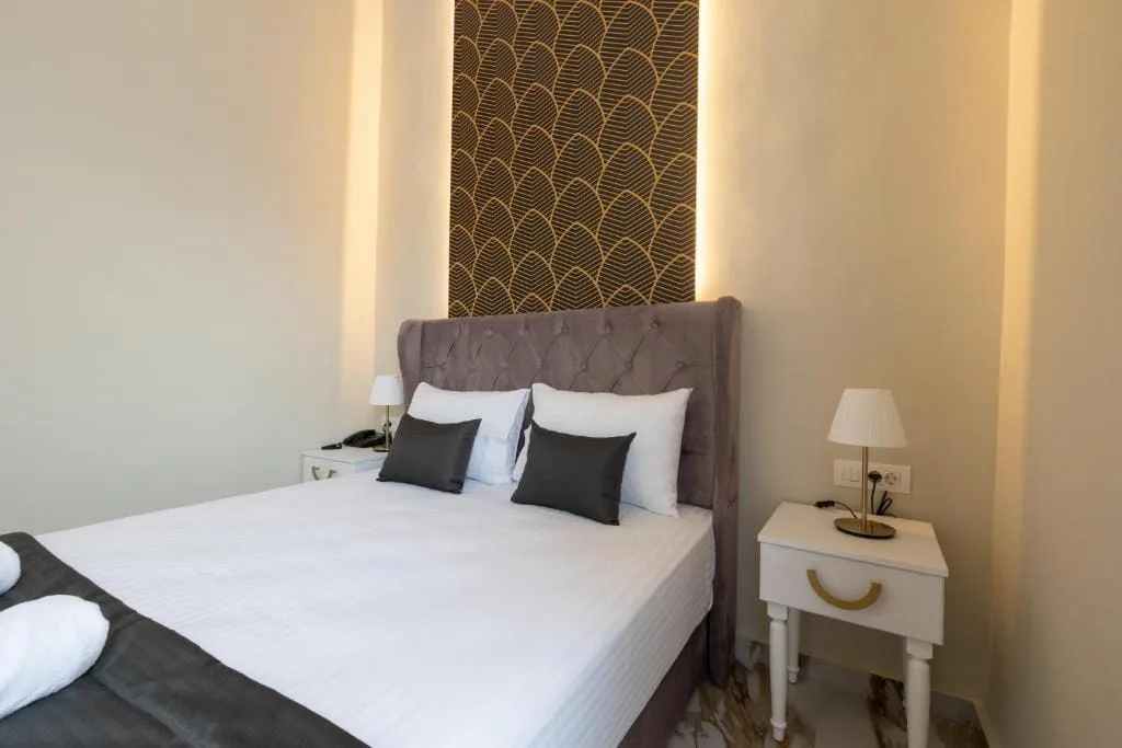 Modern Revival Luxury Hotel, Solun, Grčka — Single Room