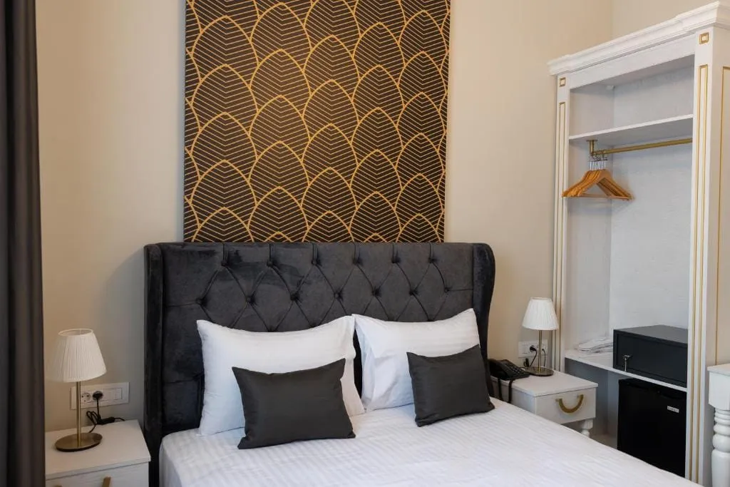 Modern Revival Luxury Hotel, Solun, Grčka — Single Room