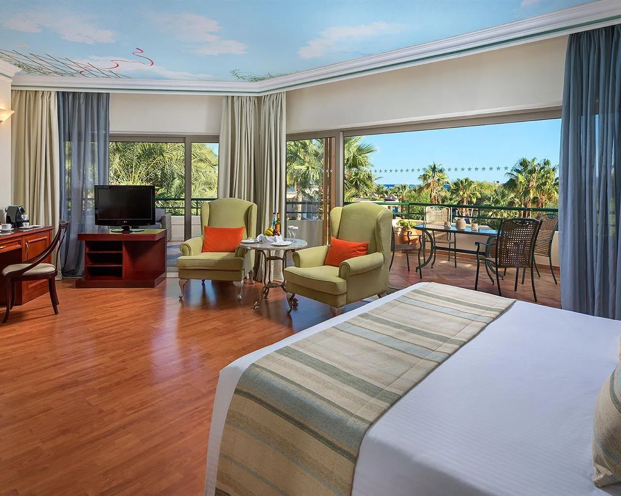 Atrium Palace Thalasso Spa Resort & Villas, Rodos, Grčka — Family Suite Superior /Signature Collection Sea View