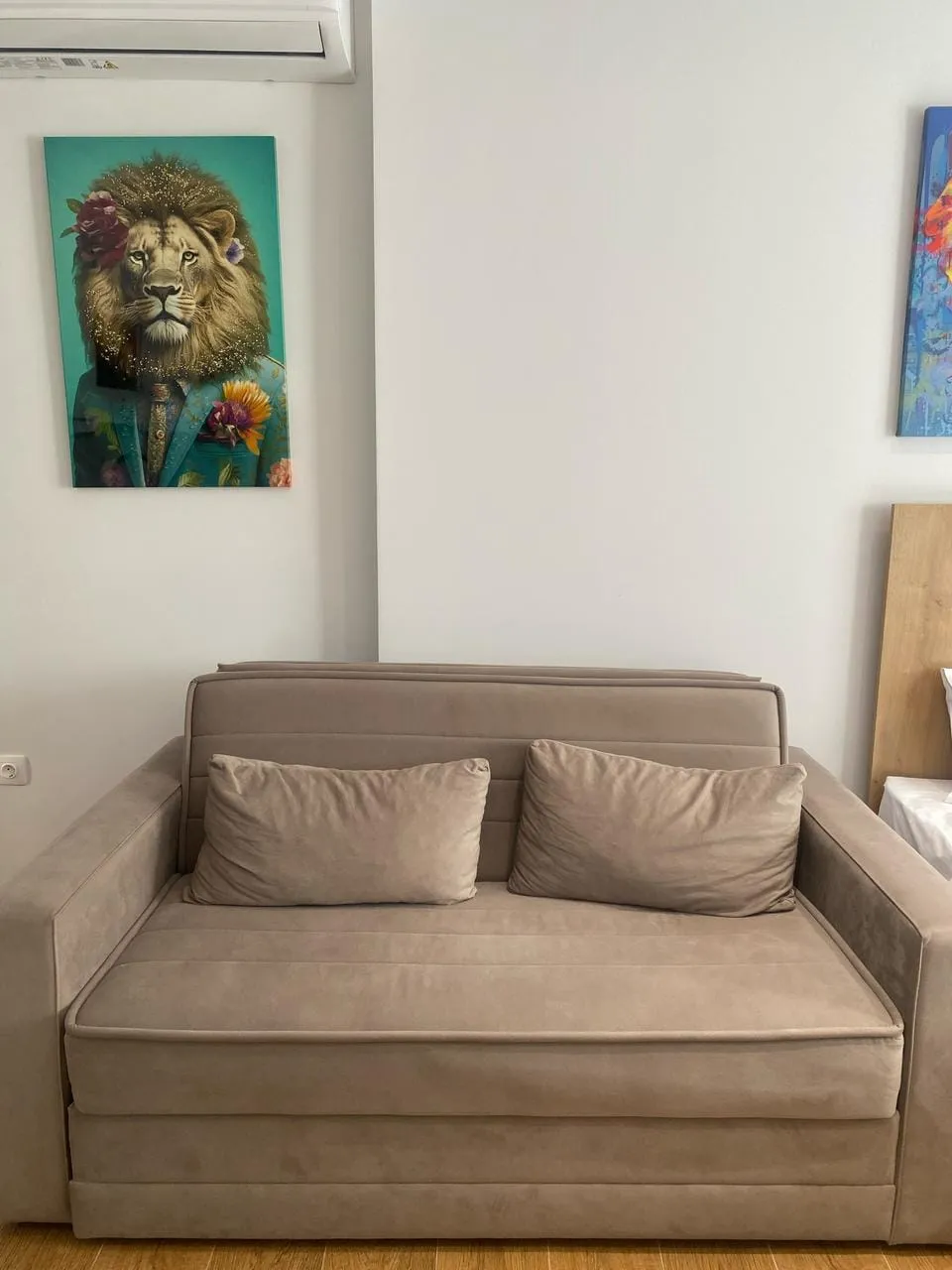 NILIE PREMIUM HOSPITALITY MGMT, Solun – više lokacija, Grčka — Factory 3.2 | Ernestou Emprar 13