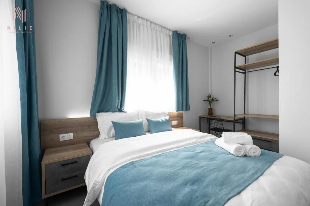NILIE PREMIUM HOSPITALITY MGMT, Solun – više lokacija, Grčka — Factory 7 | Ernestou Emprar 13