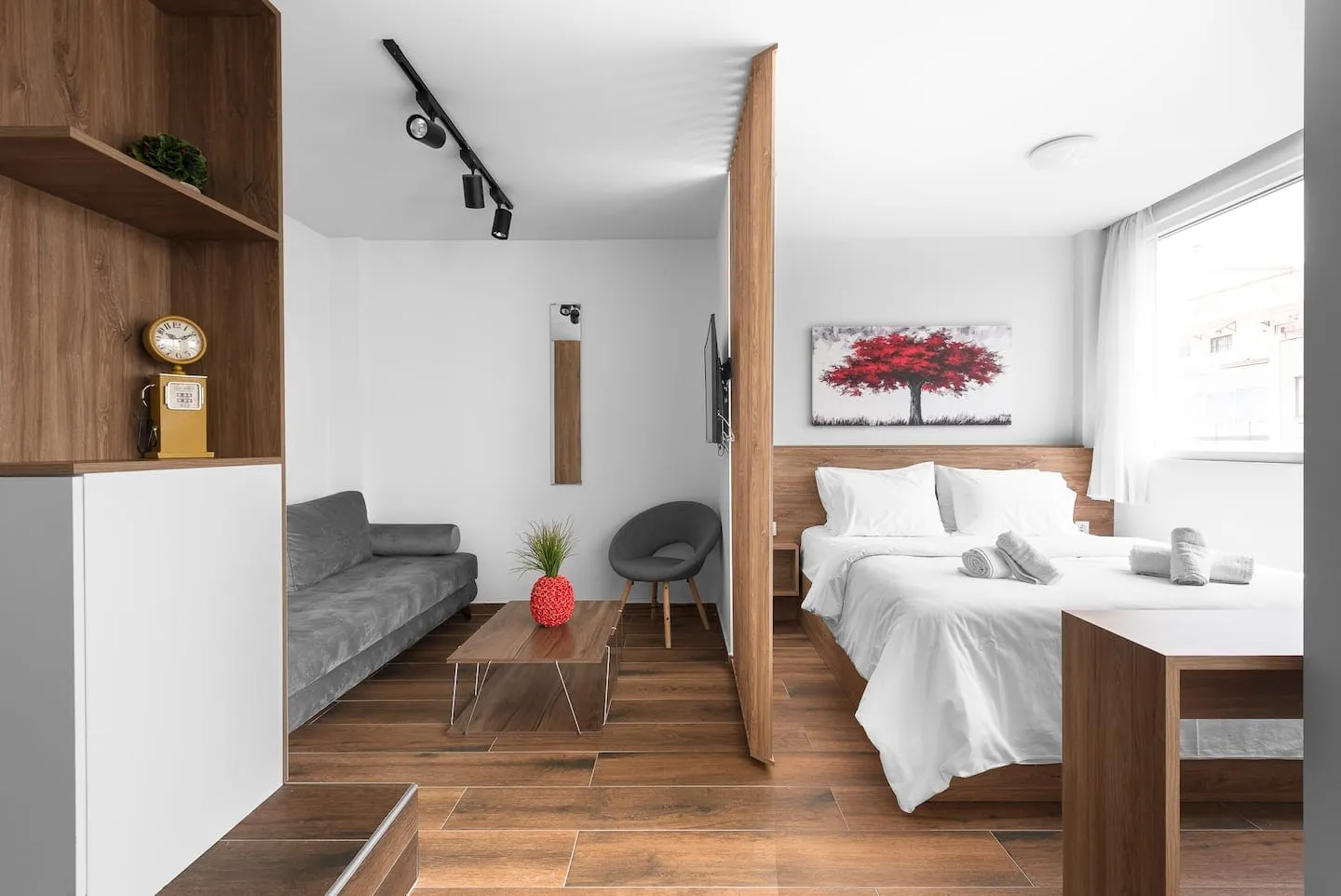 NILIE PREMIUM HOSPITALITY MGMT, Solun – više lokacija, Grčka — Ultima 2 | Ionos Dragoumi 43