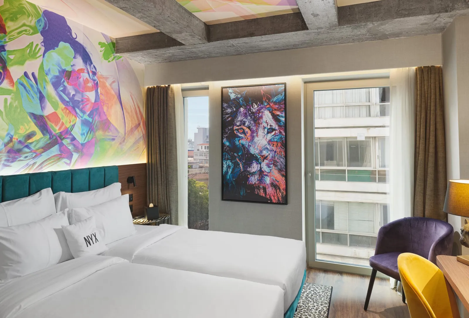 NYX Hotel Thessaloniki, Grčka — Superior Room Down to Earth
