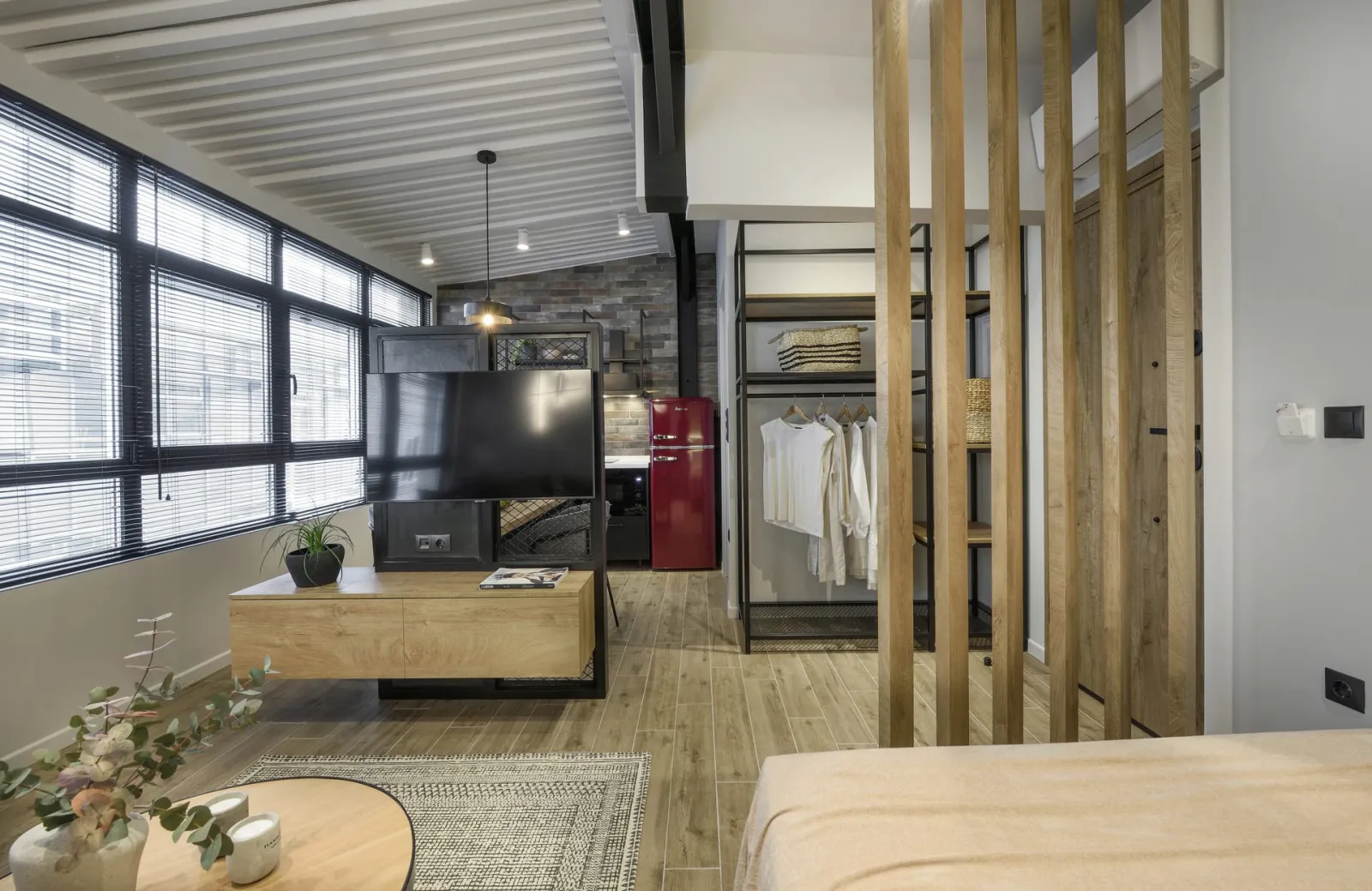 Olvios Luxury Suites, Solun, Grčka — Synthesis | Lofts @Ladadika