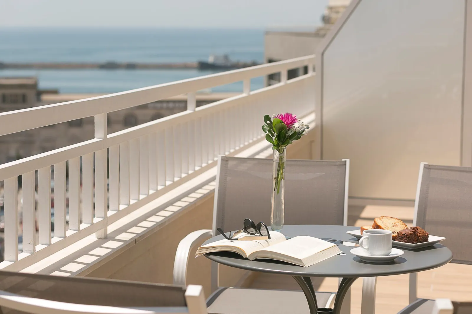 Plaza Hotel Thessaloniki, Grčka — Junior Sea View Suite
