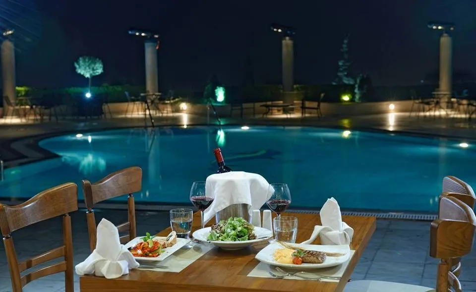 Royal Hotel Thessaloniki, Grčka — fotografija 1