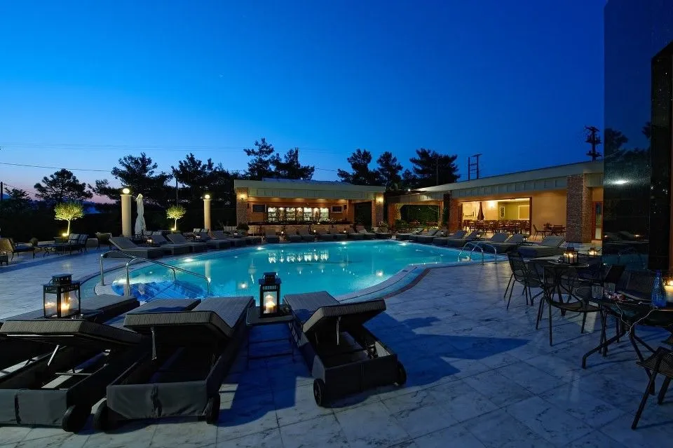 Royal Hotel Thessaloniki, Grčka — fotografija 4