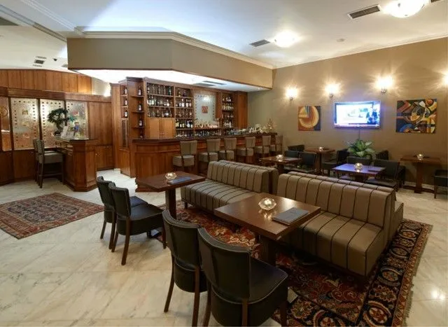 Royal Hotel Thessaloniki, Grčka — fotografija 7