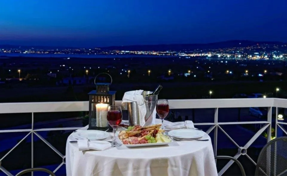 Royal Hotel Thessaloniki, Grčka — fotografija 10