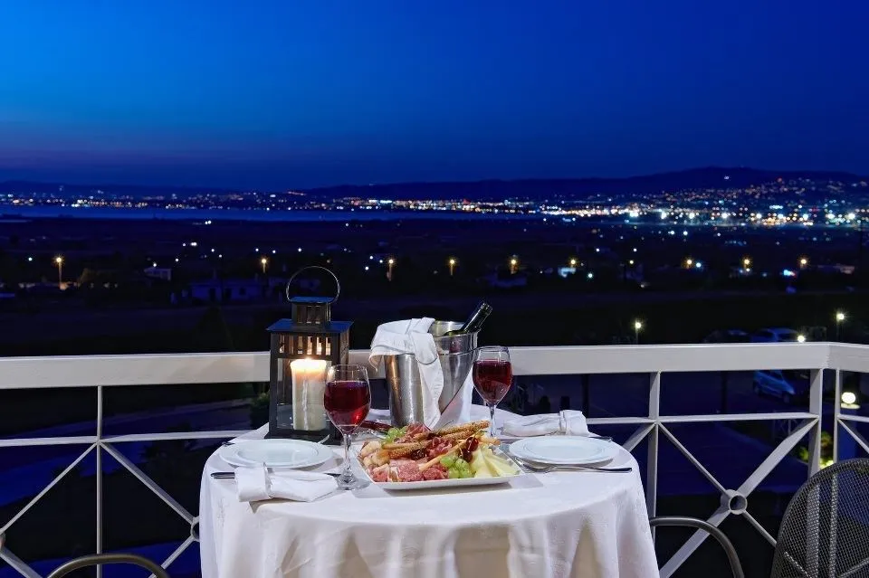 Royal Hotel Thessaloniki, Grčka — Suite