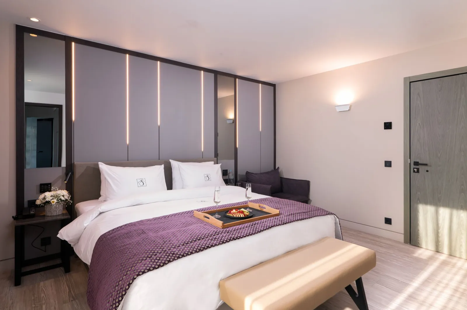 S Hotel Boutique Thessaloniki, Grčka — Deluxe King Room