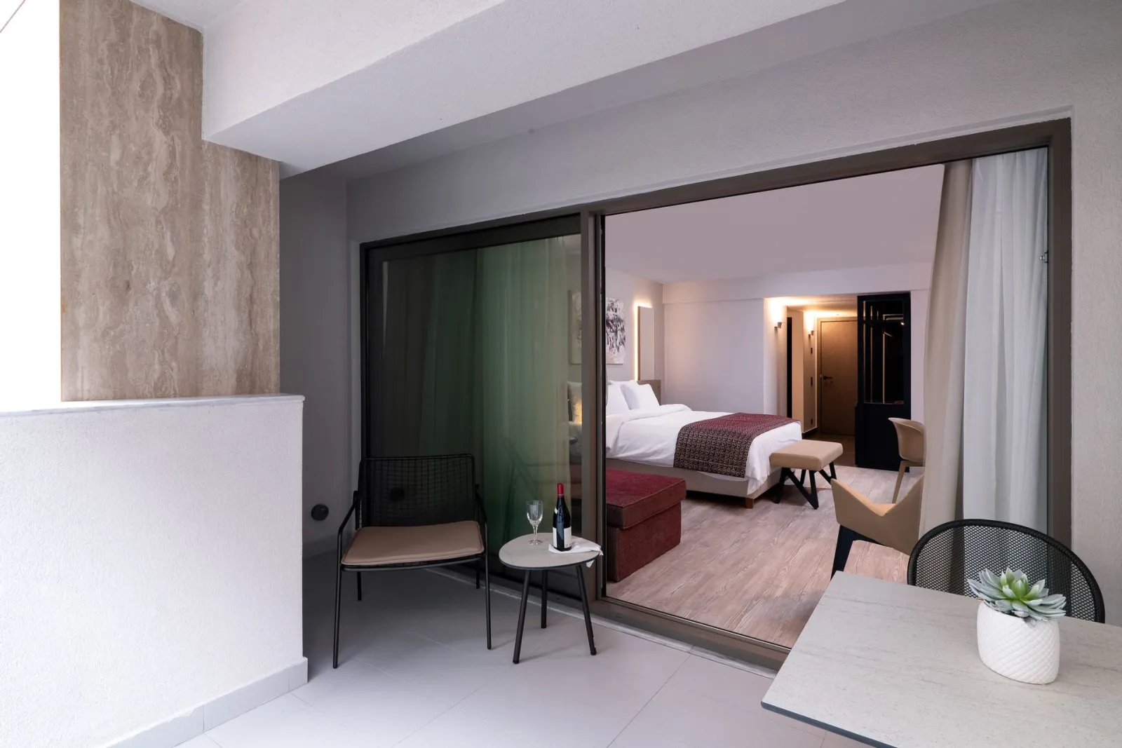 S Hotel Boutique Thessaloniki, Grčka — King Room