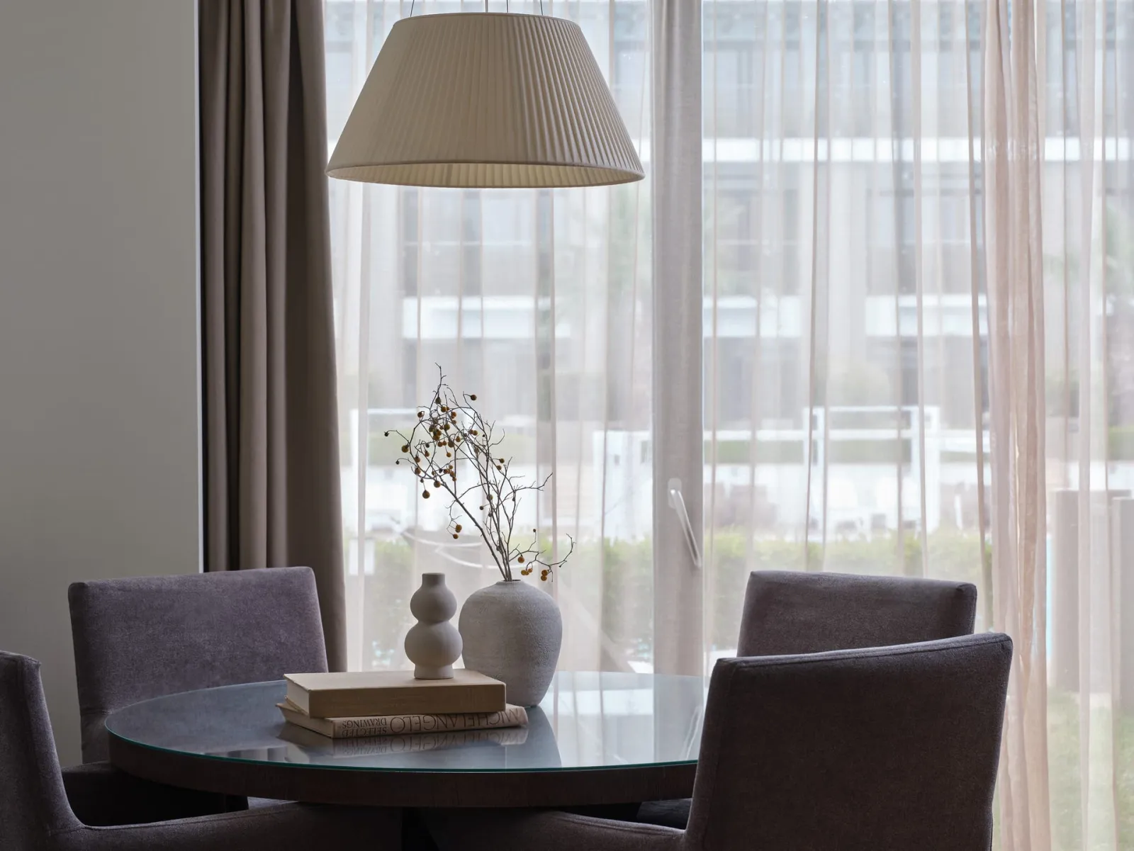 September Thessaloniki City Resort Spa & Conference, Grčka — Executive Suite Pool View