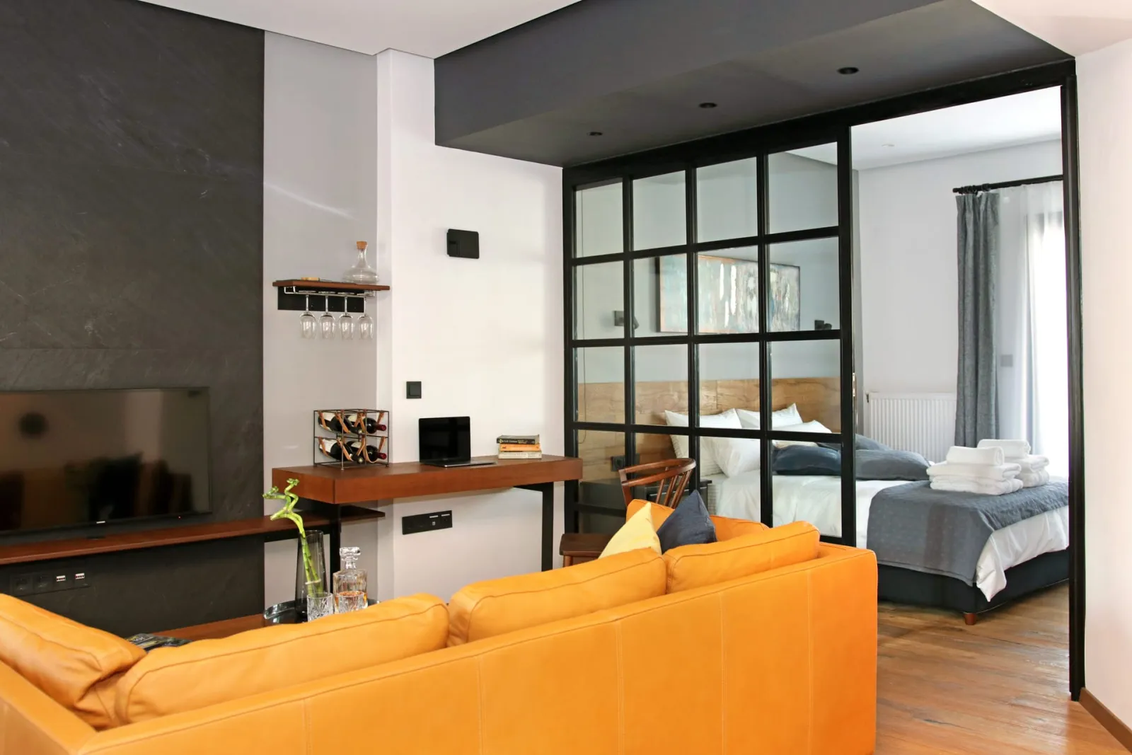The 4 Travellers, Grčka — Thessaloniki | Premium Apartment