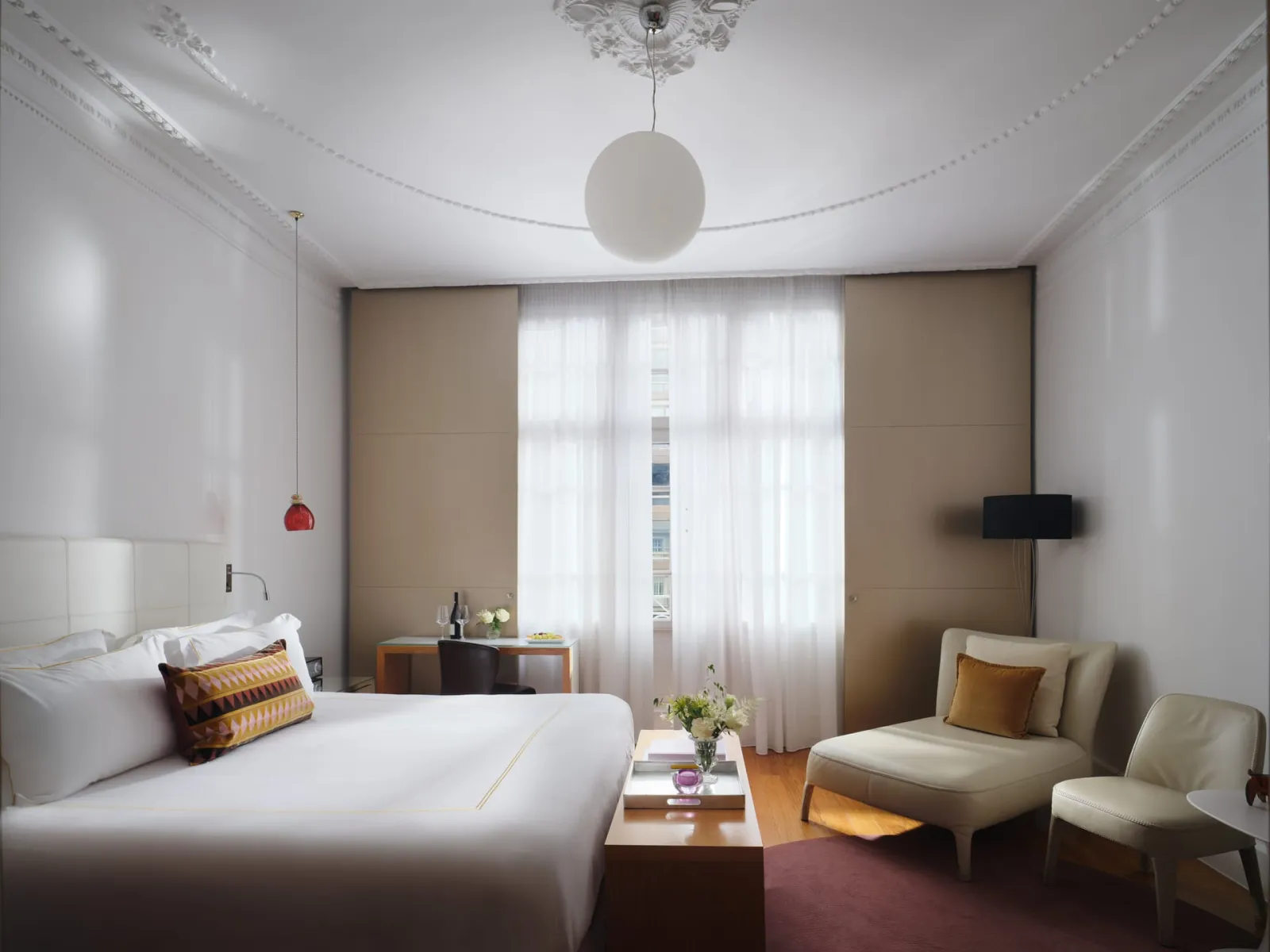The Excelsior Hotel Thessaloniki, Grčka — Junior Suite