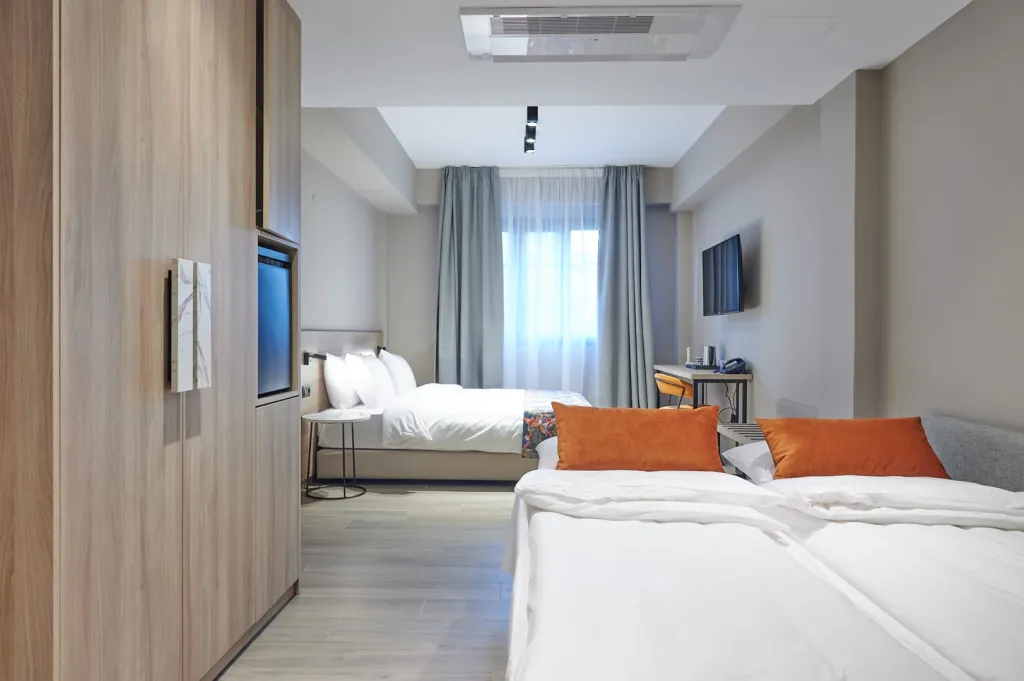 The Mavili urban stay, Grčka — The Family Stay