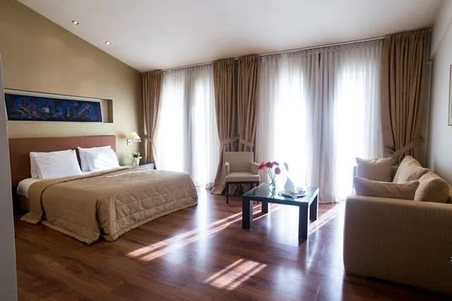 The Tobacco Hotel Thessaloniki Davitel, Grčka — Family Room