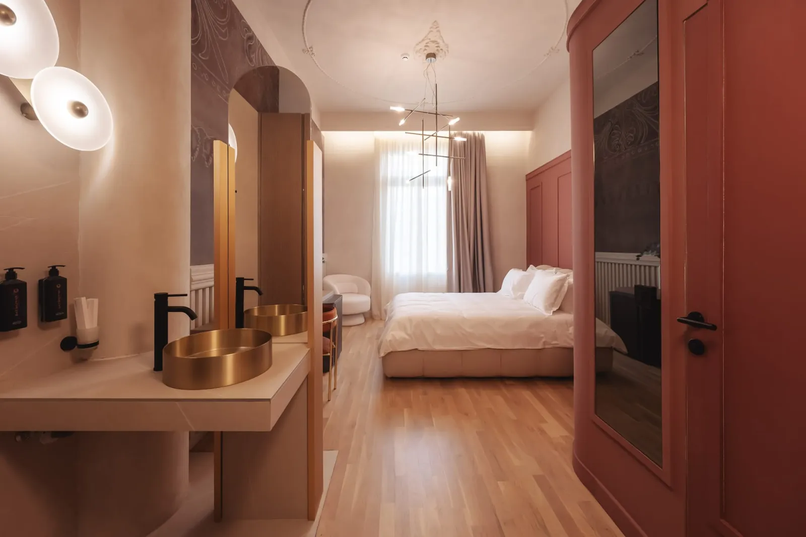 Zenith Premium Suites, Grčka — Sophisticated Room