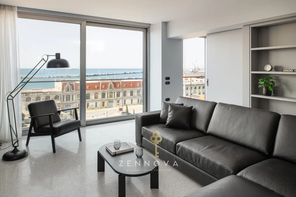 Zennova Thessaloniki, Panorama, Grčka