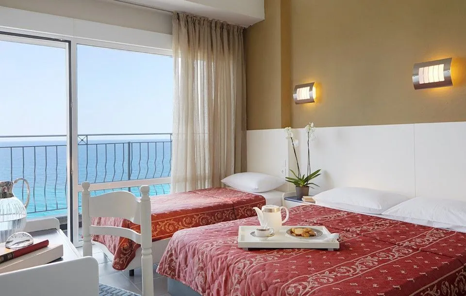Alkyonis Hotel Platamonas, Platamon, Grčka — Triple Room Sea View