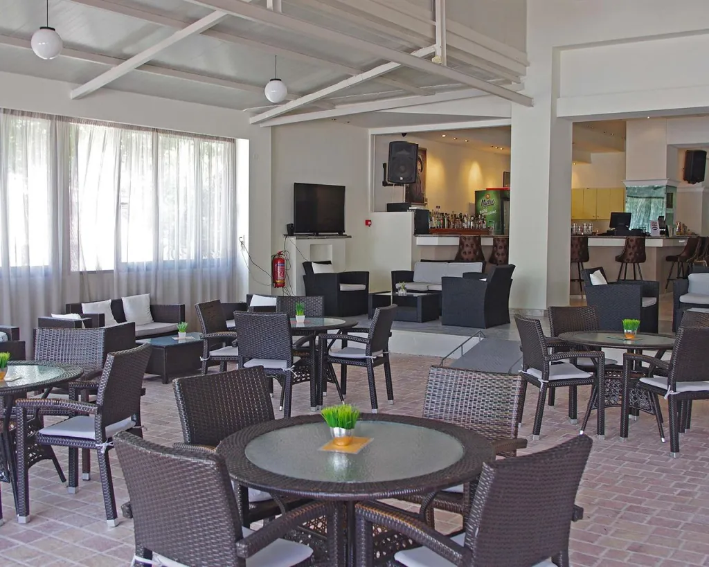 Sun Beach Platamon Resort, Platamon, Grčka — plaža