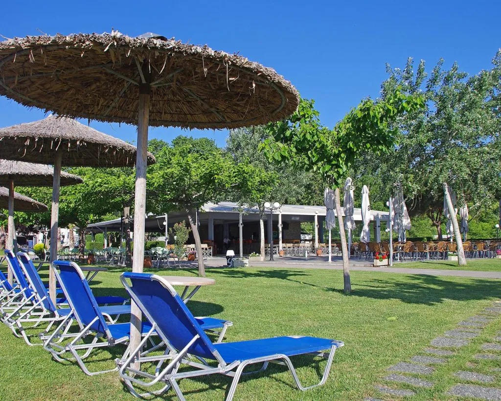 Sun Beach Platamon Resort, Platamon, Grčka — plaža
