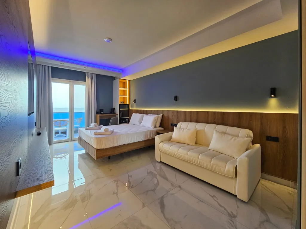 Akteon Girni Hotel, Paralija, Grčka — Deluxe Family Studio