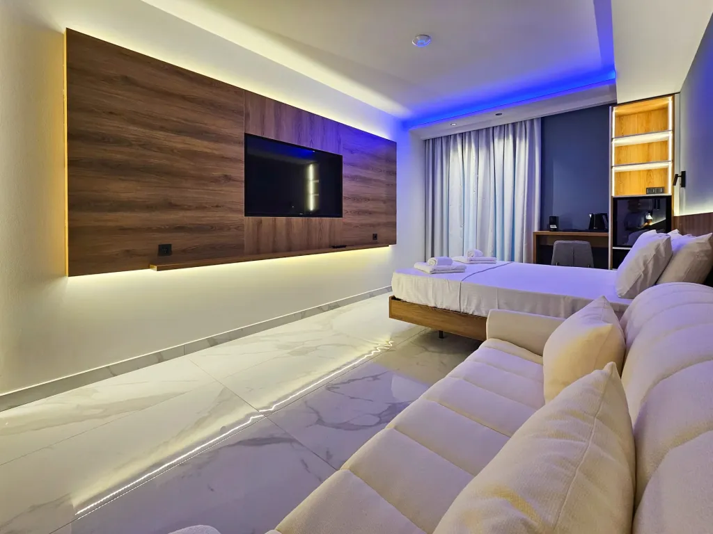 Akteon Girni Hotel, Paralija, Grčka — Deluxe Family Studio