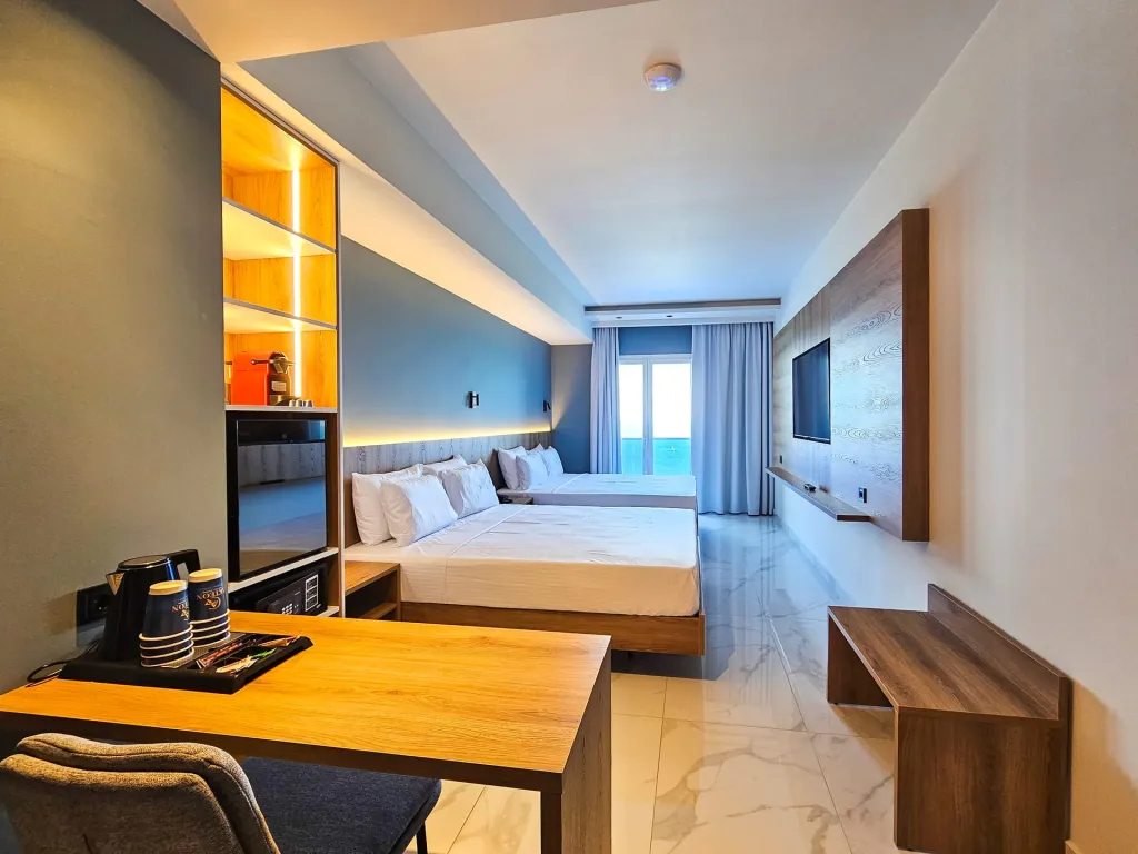 Akteon Girni Hotel, Paralija, Grčka — Deluxe Suite
