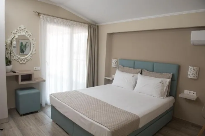 Ammos Beach Seaside Luxury Suites, Olimpik Bič, Grčka — Junior Suite