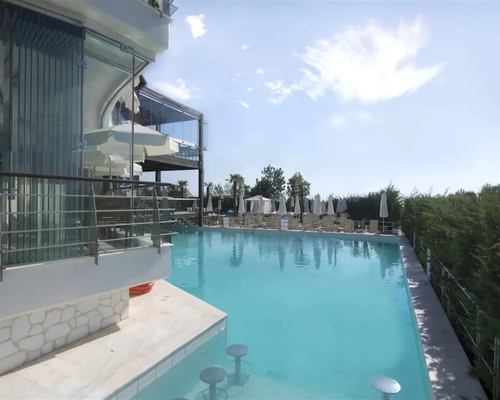 Cosmopolitan Hotel & Spa, Paralija, Grčka — spa i wellness