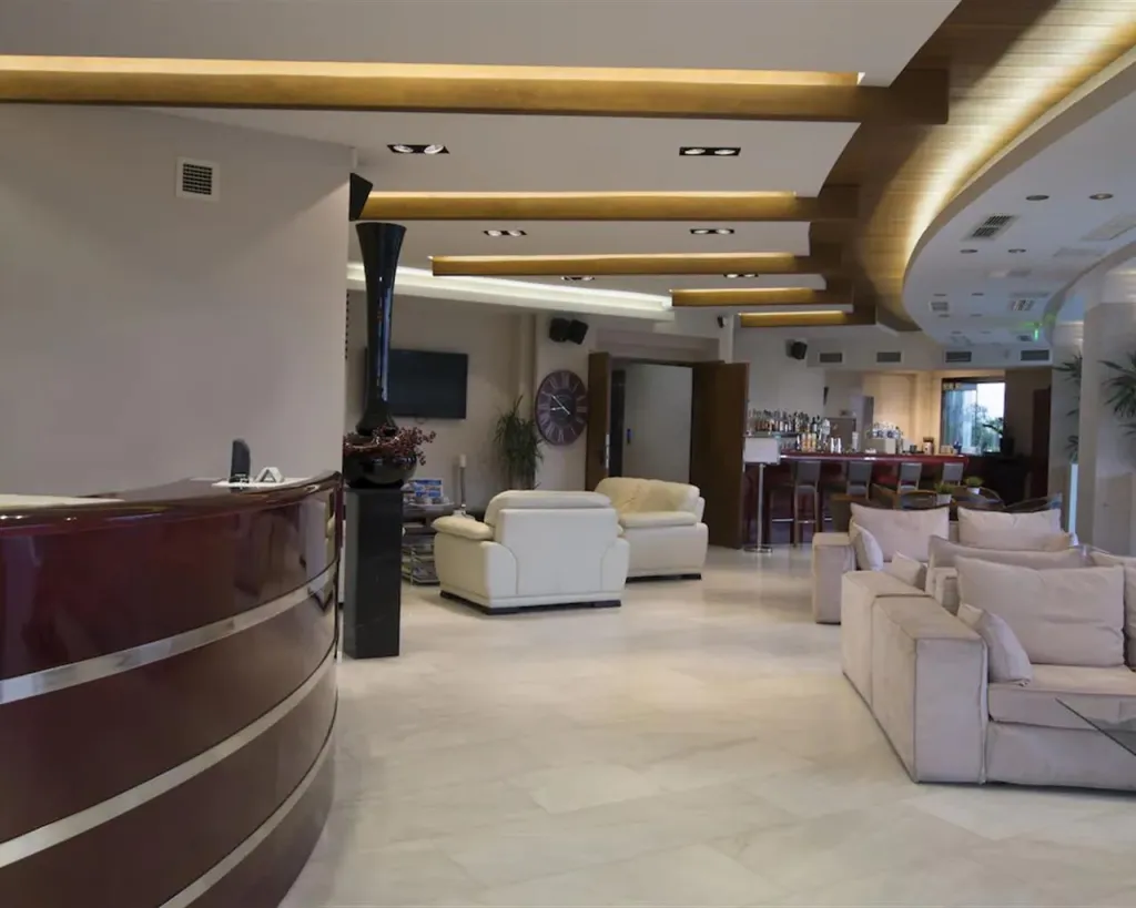 Cosmopolitan Hotel & Spa, Paralija, Grčka — spa i wellness