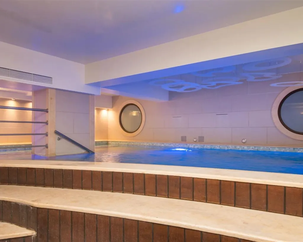 Cosmopolitan Hotel & Spa, Paralija, Grčka — spa i wellness