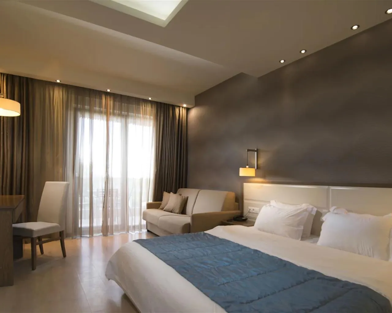 Cosmopolitan Hotel & Spa, Paralija, Grčka — Double Room Superior Sea View