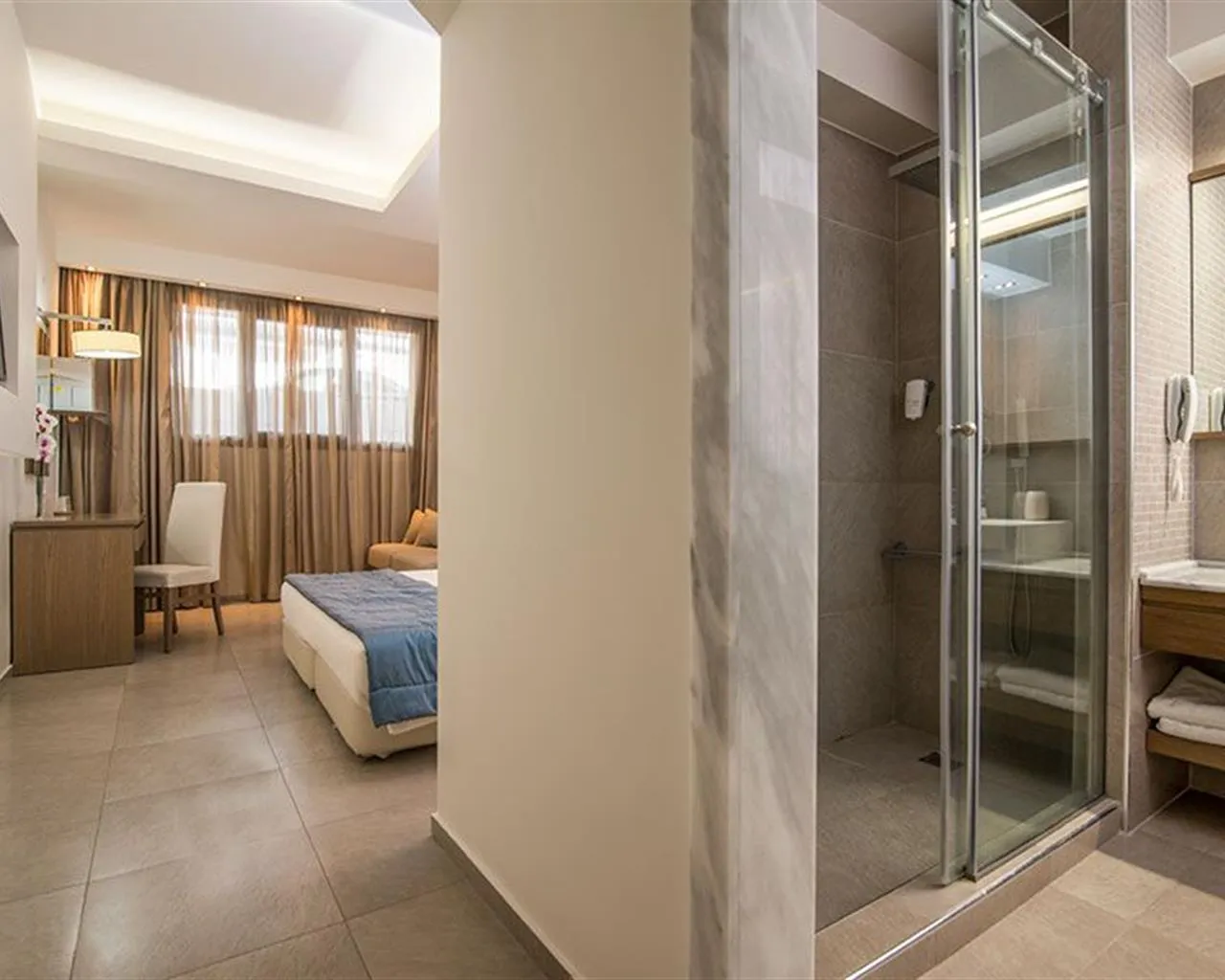 Cosmopolitan Hotel & Spa, Paralija, Grčka — Room For Single Use Semi-Basement