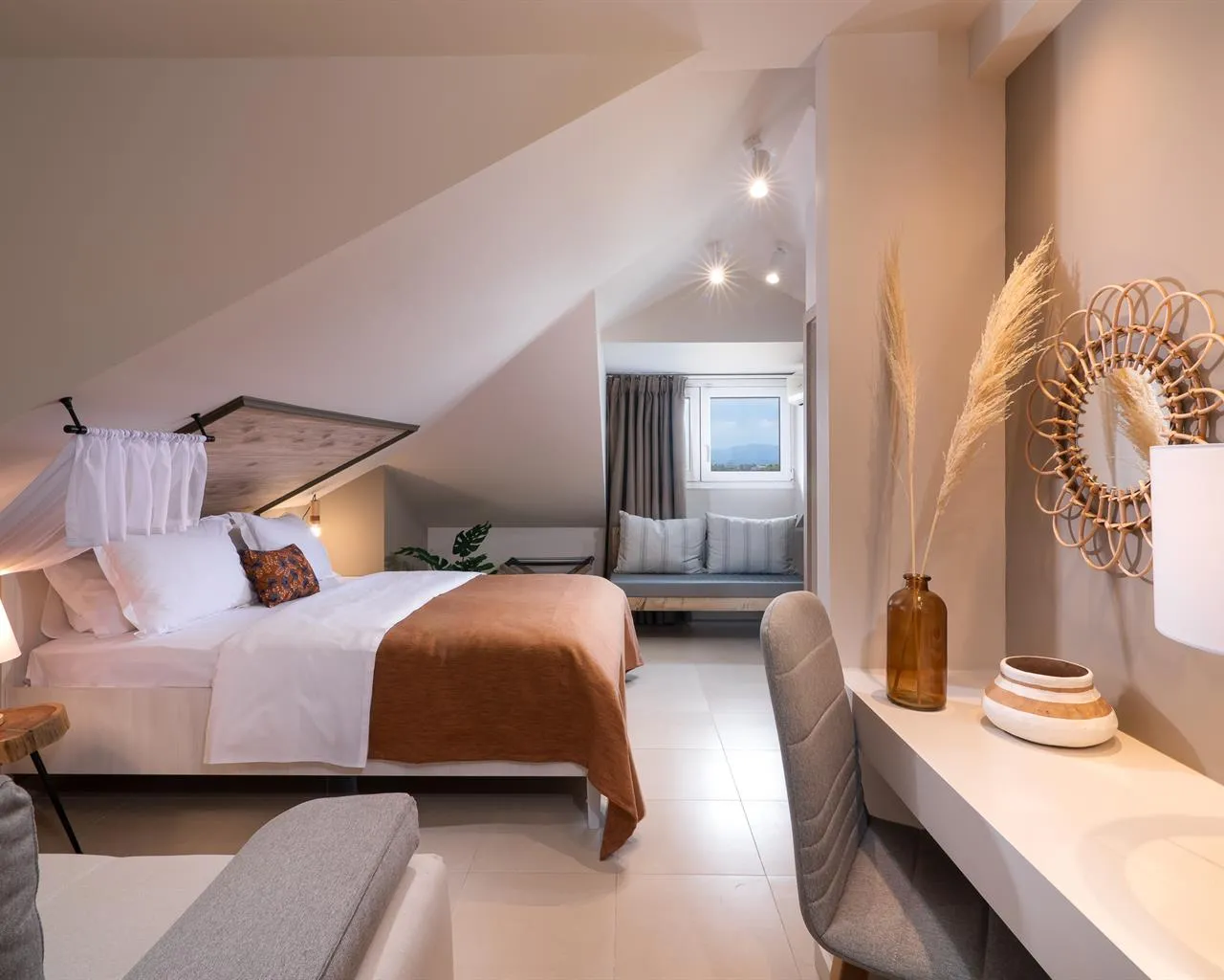 ELLE Rooms & Suites, Paralija, Grčka — Junior Suite Attic