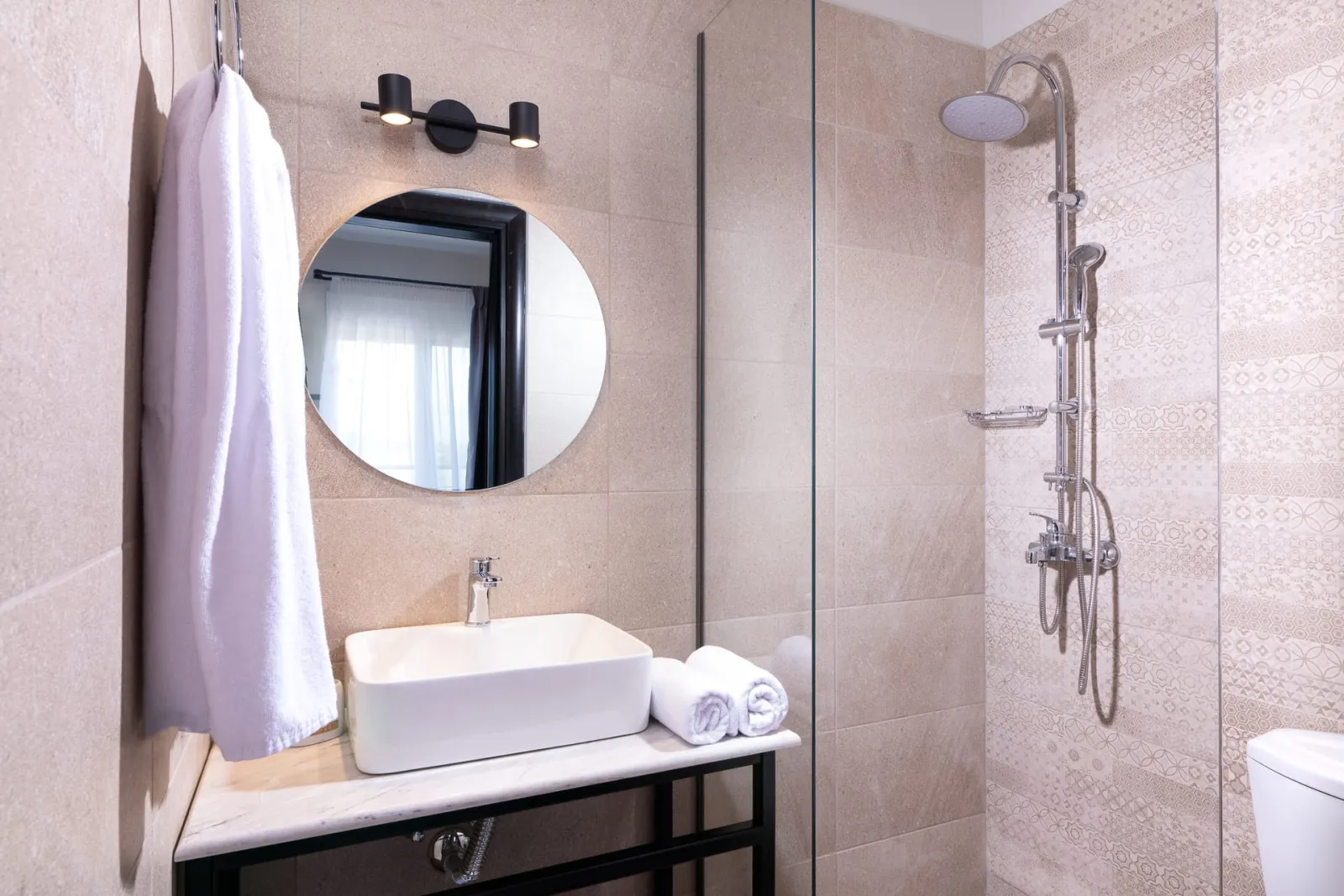 ELLE Rooms & Suites, Paralija, Grčka — Standard Room